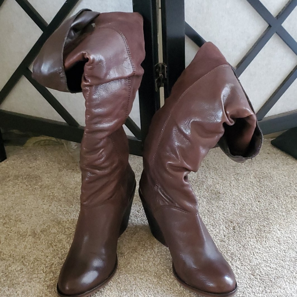 Lucky brand brown heeled boots size 7 1/2